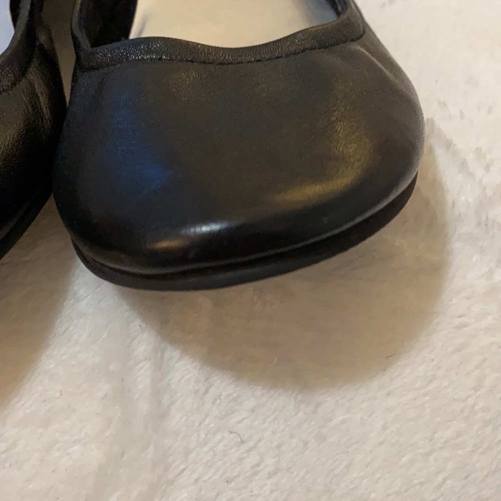 Guess Heels - Picture 7 of 11